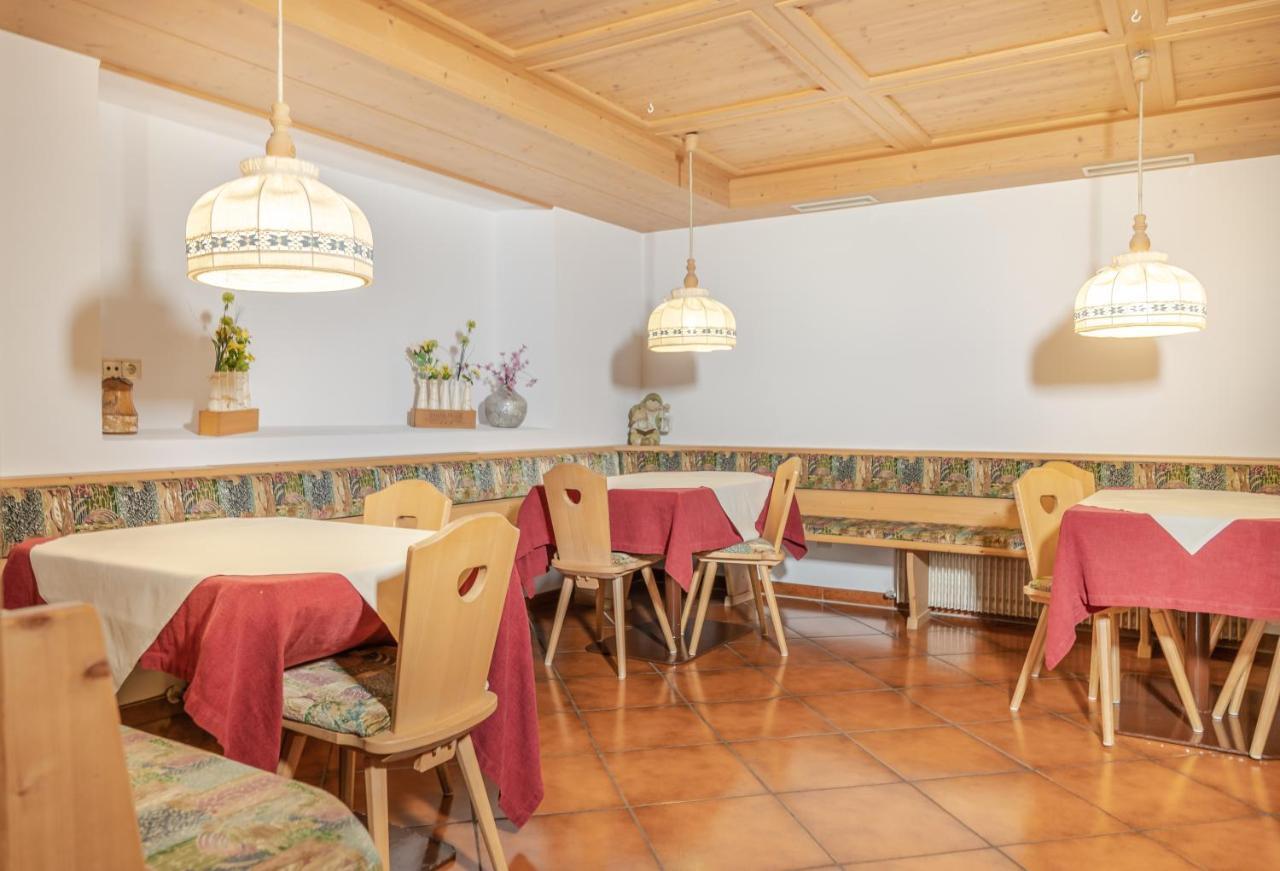 קאסטלרוטו Garni Hotel Melissa מראה חיצוני תמונה