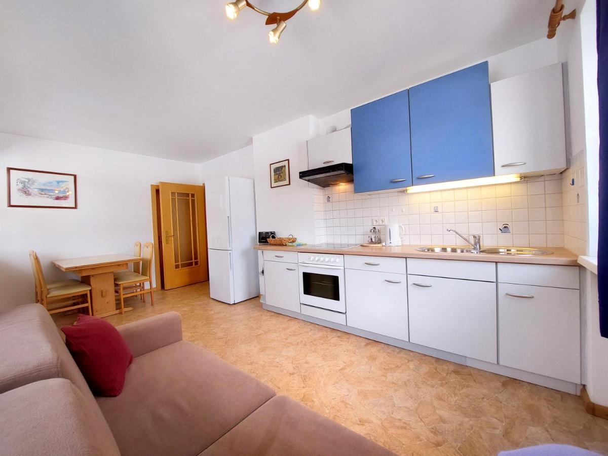 קאסטלרוטו Garni Hotel Melissa מראה חיצוני תמונה