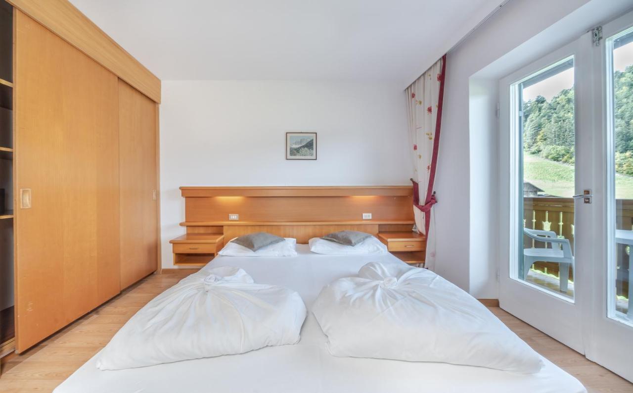 קאסטלרוטו Garni Hotel Melissa מראה חיצוני תמונה